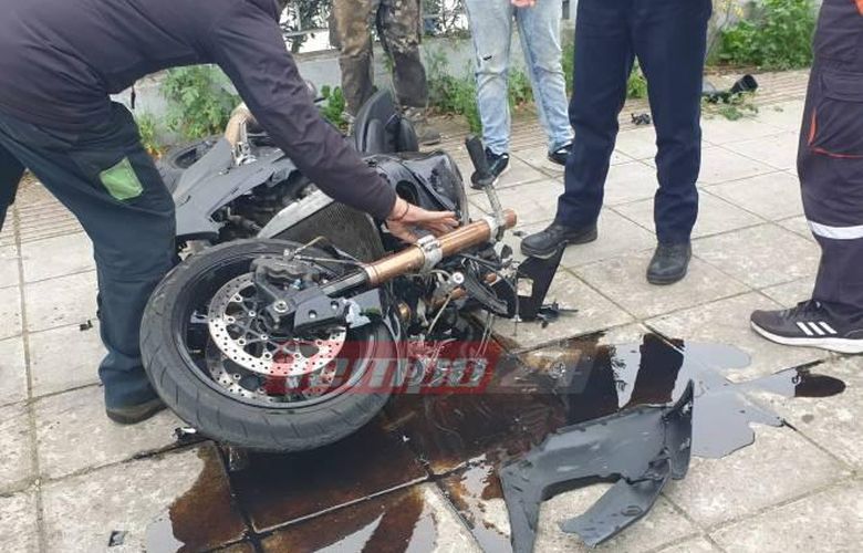 Τραγωδία στην Πάτρα: Νεκρός νεαρός μοτοσικλετιστής από σύγκρουση με ΙΧ – Έκανε όπισθεν και τον σκότωσε