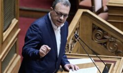 Φάμελλος: Υπάρχει μεθόδευση να μην ψηφίσουν οι βουλευτές ανά αδίκημα για τα Τέμπη