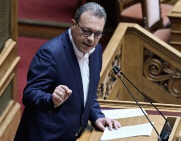 Φάμελλος: Υπάρχει μεθόδευση να μην ψηφίσουν οι βουλευτές ανά αδίκημα για τα Τέμπη