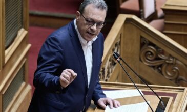 Φάμελλος για επιστολική ψήφος: «Κατάντια η μεθόδευση της κυβέρνησης»