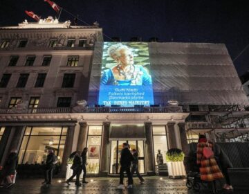 Η κυβέρνηση της Δανίας εξετάζει το ενδεχόμενο να άρει την απαγόρευση για τη χρήση πυρηνικής ενέργειας