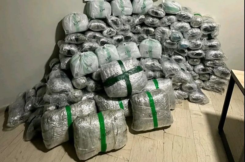 Συνελήφθη 67χρονος στην εθνική οδό Αθηνών-Πατρών με 195 κιλά κάνναβης