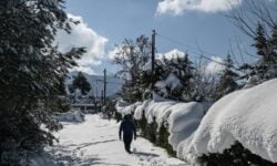Έρχεται νέα ψυχρή εισβολή από την Δευτέρα – Χιόνια αναμένονται και στην Αττική