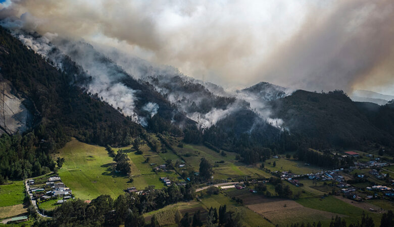 Πύρινη «κόλαση» στην Κολομβία: Πάνω από 20 δασικές πυρκαγιές εν μέσω καύσωνα