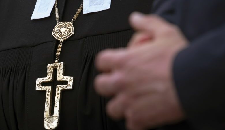 Σχεδόν 10.000 ανήλικοι ενδέχεται να κακοποιήθηκαν σεξουαλικά από μέλη της Προτεσταντικής Εκκλησίας στην Γερμανία