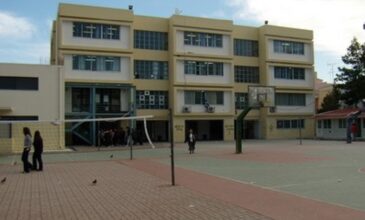 Πέταξαν κροτίδα σε Γυμνάσιο στη Χαλκίδα – Τραυματίστηκαν έξι μαθητές