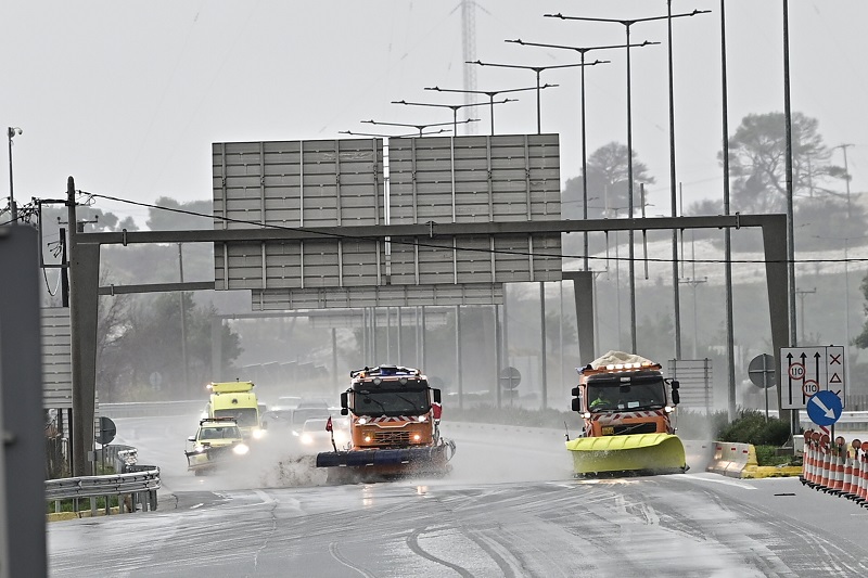 Kολυδάς: «Για 2 βαθμούς δεν είχαμε χιονόστρωση στην Αττική»