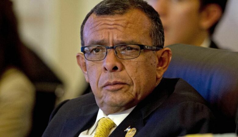 Ονδούρα: Στο αρχείο κατηγορίες για διαφθορά σε βάρος του πρώην προέδρου της χώρας Λόμπο