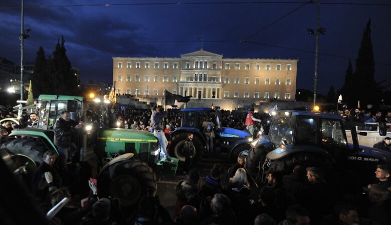 Καθ’ οδόν για την Αθήνα τα τρακτέρ – Η ΑΔΕΔΥ συμμετέχει στο συλλαλητήριο αγροτών και φοιτητών στο Σύνταγμα