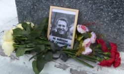 Απειλές στα γραφεία κηδειών στη Ρωσία για να μην διαθέσουν νεκροφόρα για τη μεταφορά της σορού του Ναβάλνι