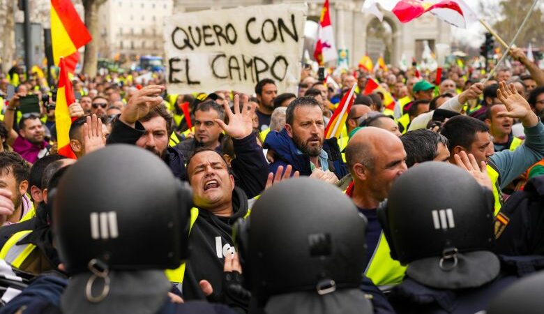 Χιλιάδες αγρότες διαδήλωσαν στη Μαδρίτη
