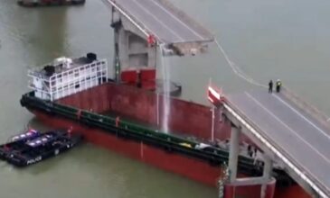 Πλοίου έπεσε πάνω σε γέφυρα στη νότια Κίνα – Δύο νεκροί και τρεις αγνοούμενοι