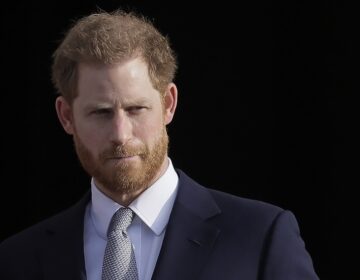 Ο πρίγκιπας Χάρι έχασε την προσφυγή του για αστυνομική προστασία όταν βρίσκεται στη Βρετανία
