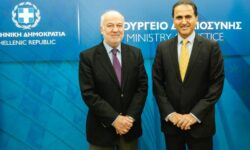 Συνάντηση του υπουργού Δικαιοσύνης με τον πρέσβη του Κατάρ