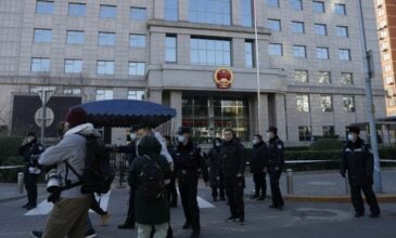 Δέκα χρόνια μετά και η Μαλαισία πιέζει για τον εντοπισμό της πτήσης MH370