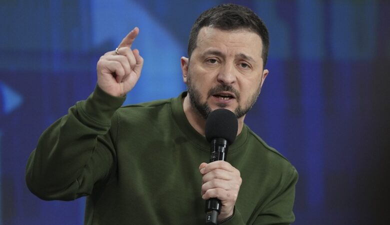 Ζελένσκι: «Πρέπει να είσαι άρρωστος για να χτυπήσεις με πύραυλο μερικές εκατοντάδες μέτρα από τον Έλληνα πρωθυπουργό»