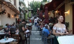 Η Αθήνα στις πέντε κορυφαίες πόλεις της Ευρώπης για γαστρονομικό τουρισμό