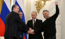 Πανηγυρίζουν στο Κρεμλίνο για τις προεδρικές εκλογές: «Ο ρωσικός λαός στηρίζει τον Πούτιν», λέει ο Πεσκόφ