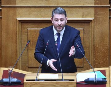 Ανδρουλάκης: «Το τρίπτυχο της κυβέρνησης είναι διαφθορά, συγκάλυψη, ατιμωρησία»