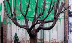 Άγνωστοι βανδάλισαν τη νέα τοιχογραφία του Banksy στο Λονδίνο