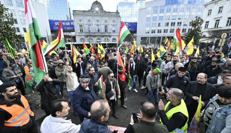 Βέλγιο: Επεισόδια μεταξύ Κούρδων και Τούρκων – Έκκληση για ηρεμία απηύθυνε ο πρωθυπουργός