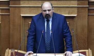 Τριαντόπουλος – Πρόταση δυσπιστίας: Λάσπη, fake news και προσπάθεια πολιτικής εκμετάλλευσης μιας τραγωδίας χωρίς ίχνος μέτρου και ορίου από την αντιπολίτευση