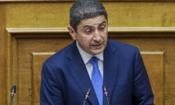 Δεν παραδίδει την έδρα του ο Αυγενάκης μετά τη διαγραφή από τη ΝΔ – «Ήμουν και παραμένω βουλευτής του νομού Ηρακλείου»