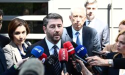 Ανδρουλάκης: «Ανοίγει το κουτί της Πανδώρας για την κυβέρνηση Μητσοτάκη»