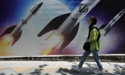 To Ισραήλ είναι έτοιμο να χτυπήσει το Ιράν εντός ημερών, χωρίς τη βοήθεια των ΗΠΑ, υποστηρίζουν τα αμερικανικά ΜΜΕ