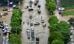 Εκτεταμένες πλημμύρες απειλούν εκατομμύρια κατοίκους στην Κίνα