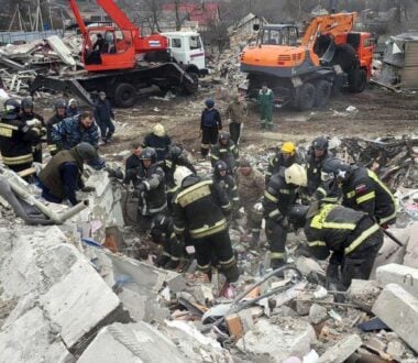 Τουλάχιστον επτά νεκροί και 15 τραυματίες από την κατάρρευση κτιριακού συγκροτήματος διαμερισμάτων στο Μπέλγκοροντ