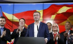 Νέα προκλητική δήλωση στη Βόρεια Μακεδονία:  «Θα αποκαλώ τη χώρα μου όπως θέλω, αν δεν σας αρέσει να πάτε στη Χάγη», λέει ο πρόεδρος του VMRO