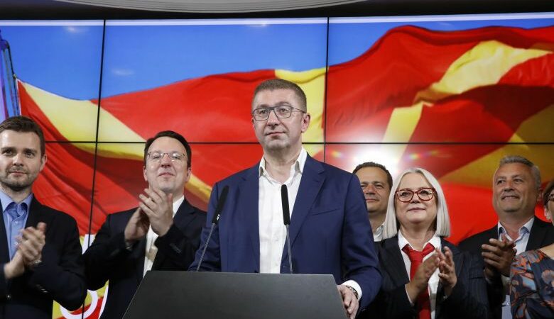 Ο αρχηγός του VMRO Χρίστιαν Μίτσκοσκι έλαβε την εντολή σχηματισμού κυβέρνησης στη Βόρεια Μακεδονία