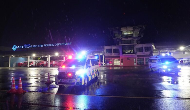 Εφιαλτική πτήση της Singapore Airlines: Μια ραγδαία πτώση του ύψους του αεροσκάφους προκάλεσε τον τραυματισμό των επιβαινόντων
