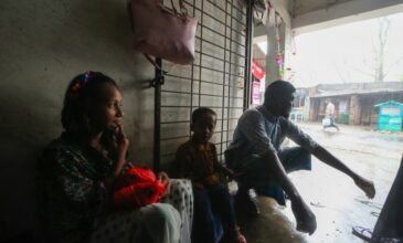 Τουλάχιστον 16 νεκροί μετά το πέρασμα του κυκλώνα Ρέμαλ στο Μπαγκλαντές