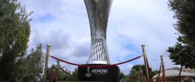 Η UEFA προειδοποιεί για τον τελικό του Conference League: «Μην αγοράζετε εισιτήρια στη δευτερογενή αγορά»