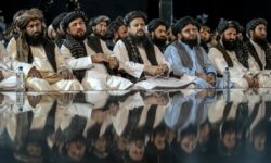 Η Ρωσία αναγνωρίζει τους Ταλιμπάν ως την πραγματική εξουσία στο Αφγανιστάν