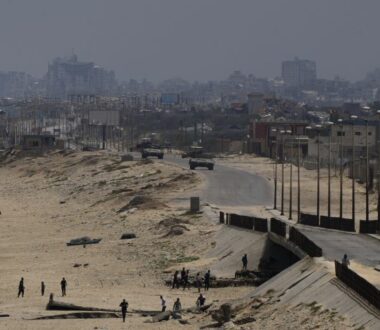 «Ο πόλεμος στη Γάζα ενδέχεται να συνεχιστεί για άλλους επτά μήνες», λέει ο σύμβουλος του Νετανιάχου