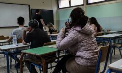 Πρεμιέρα των ενδοσχολικών εξετάσεων αύριο Δευτέρα για τα Λύκεια