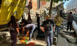 Ένας νεκρός και επτά τραυματίες από την κατάρρευση κτιρίου στην Κωνσταντινούπολη