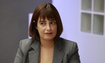 Ράνια Σβίγκου: «Η απάντηση της κυβέρνησης σε όλα τα ερωτήματα που της θέτουν είναι “πόθεν έσχες Κασσελάκη”»