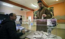 Στις κάλπες προσέρχονται οι Βούλγαροι την Κυριακή για τις βουλευτικές εκλογές