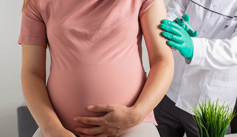 Προειδοποίηση Μαγιορκίνη για τον κοκκύτη: «Όλες οι έγκυες πρέπει να εμβολιαστούν»