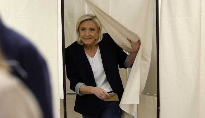 Σαρωτική επικράτηση της ακροδεξιάς Μαρίν Λεπέν στις ευρωεκλογές στη Γαλλία