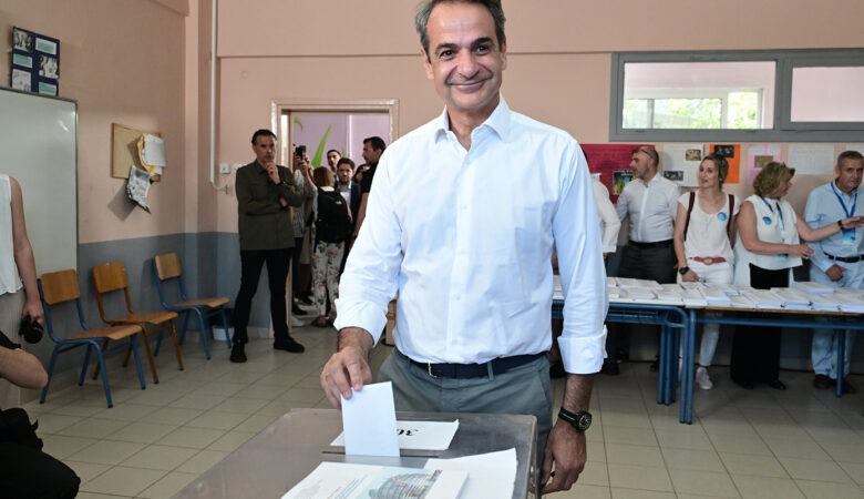 Στην Κηφισιά ψήφισε ο Κυριάκος Μητσοτάκης – «Ψηφίζουμε για μια ισχυρή Ελλάδα σε μία ισχυρή Ευρώπη»