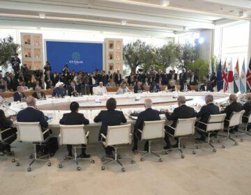 Οι ηγέτες της G7 υπόσχονται υποστήριξη στην Ουκρανία για «όσο χρειαστεί»