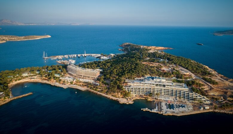 Συνολάκης: «Έχουν χαθεί περίπου 250 τ.χλμ. παραλίες στην Ελλάδα σε 30 χρόνια» – «Η Βουλιαγμένη θα γίνει κάποια στιγμή νησί