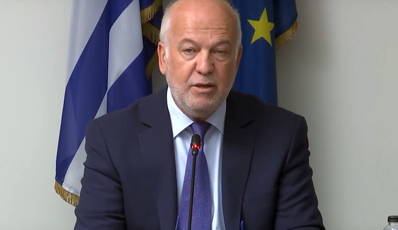 Ποια είναι τα 13 νέα μέτρα για την αντιμετώπιση της ενδοοικογενειακής βίας που ανακοίνωσε ο υπουργός Δικαιοσύνης, Γιώργος Φλωρίδης