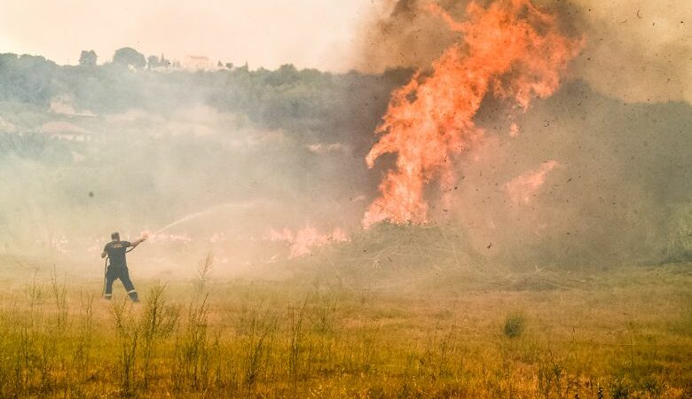 Φωτιά σε αγροτοδασική έκταση στο Καναλάκι Πρέβεζας
