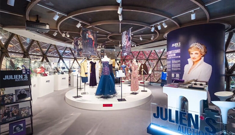 Φορέματα της πριγκίπισσας Νταϊάνας δημοπρατούνται στην Καλιφόρνια